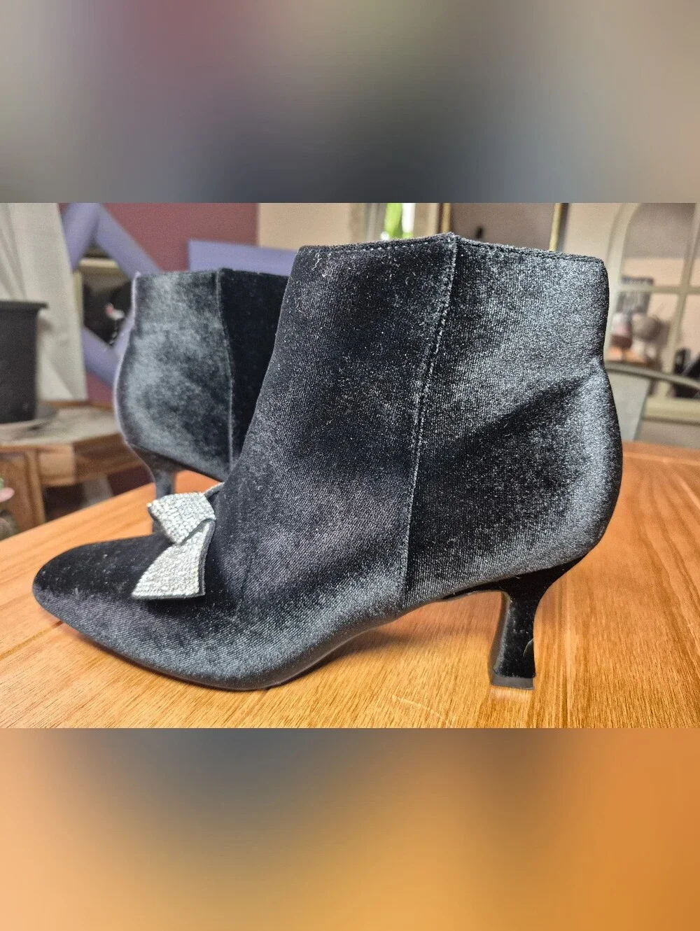 Comfort est 1946 Kitten Heel Velvet Booties With Rhinestone Bow - Size 9